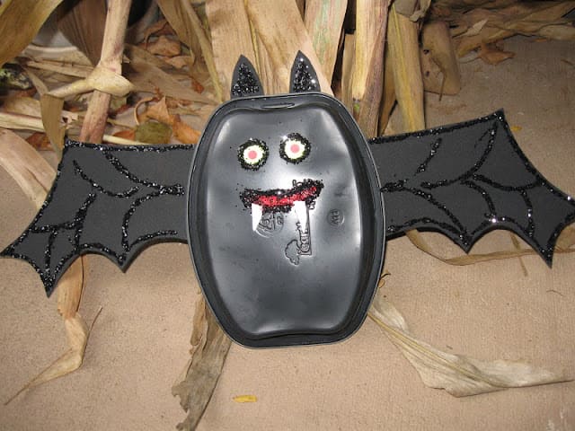 Recycled Tray Bat