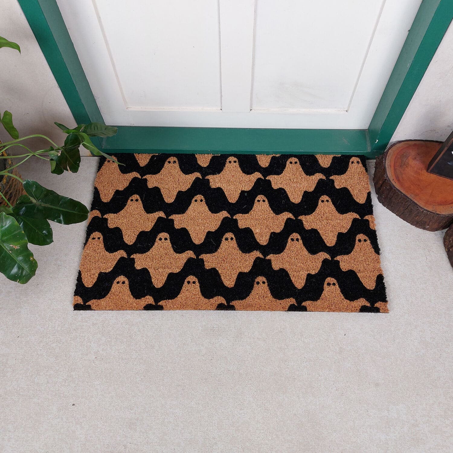 Retro Ghost Wave Doormat