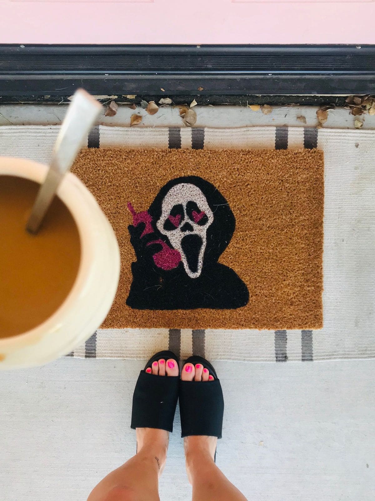 Romantic Scream Halloween Doormat