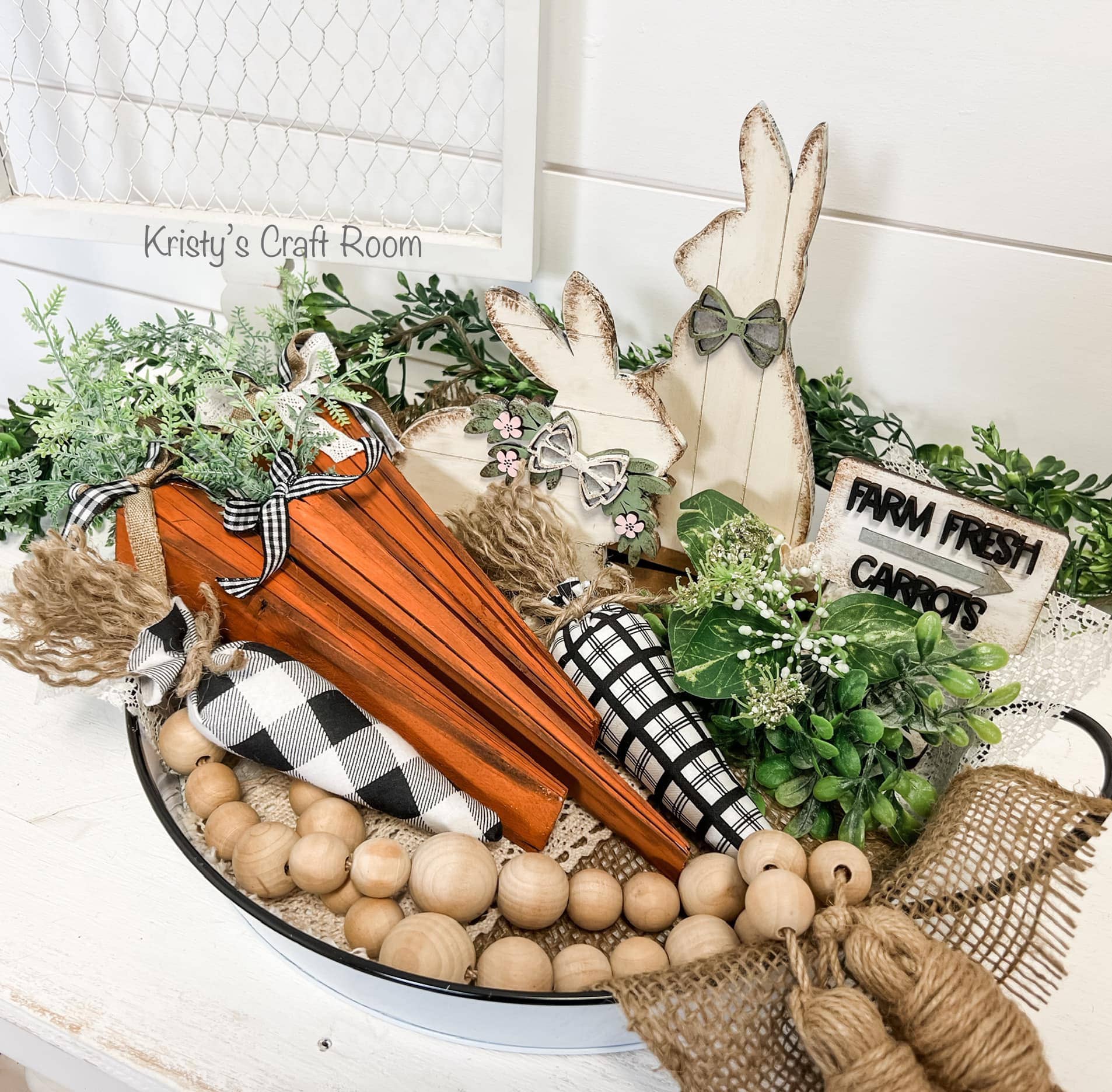 Rustic Easter Bunny & Carrot Tray