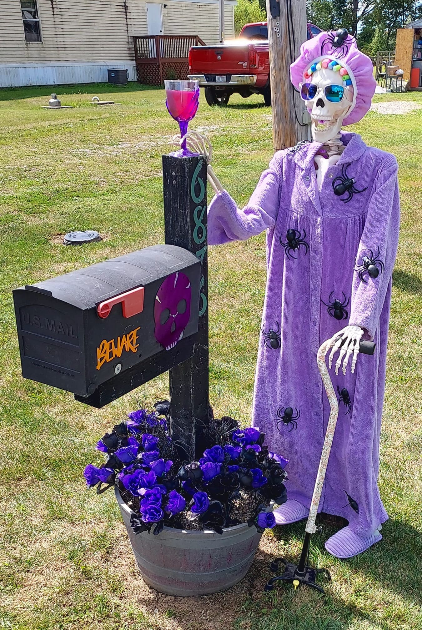 Sassy Skeleton Granny