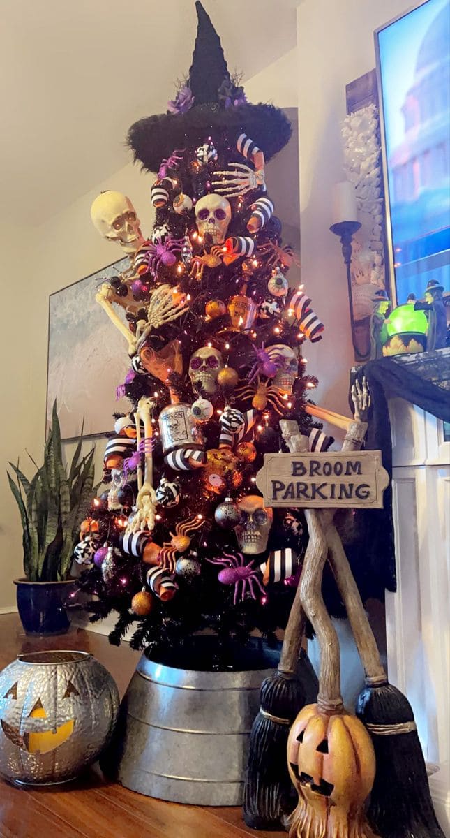 Skeleton Witch Halloween Tree