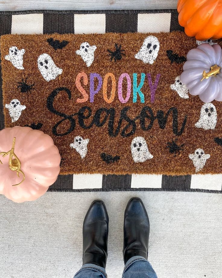 Spooky Season Ghost Doormat