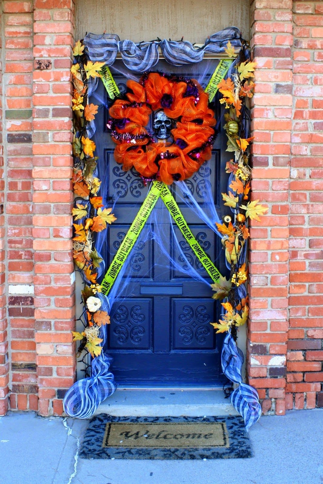 Zombie Outbreak Autumn Door