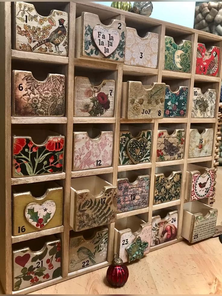 Advent Calendar Dresser