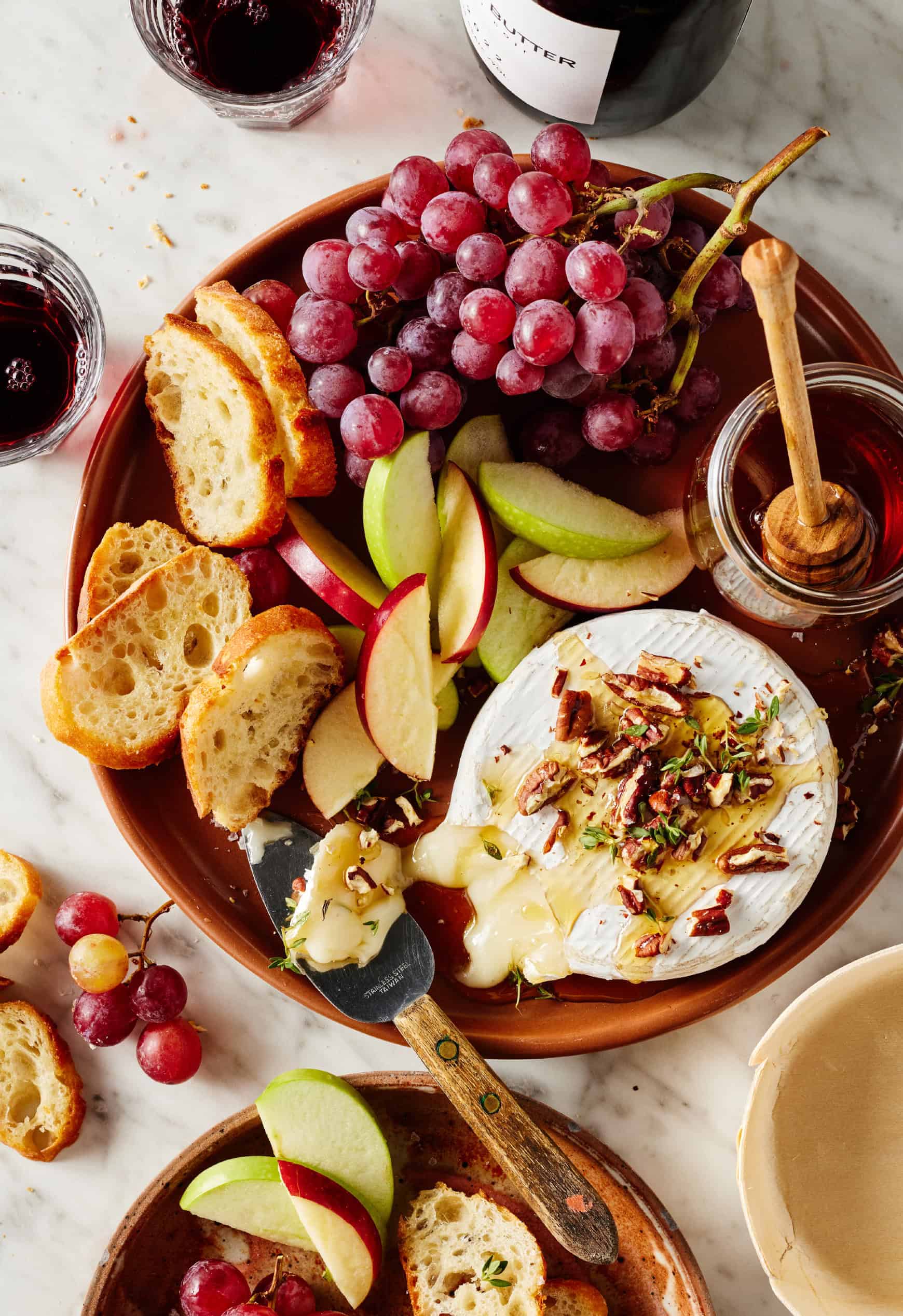 Baked Brie with Apples, Grapes, and Honey