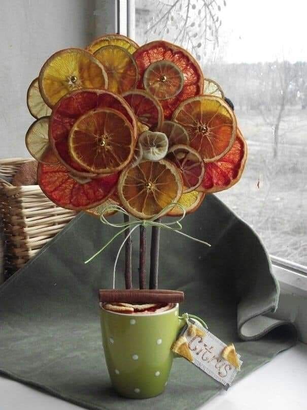 Citrus Slice Topiary Tree
