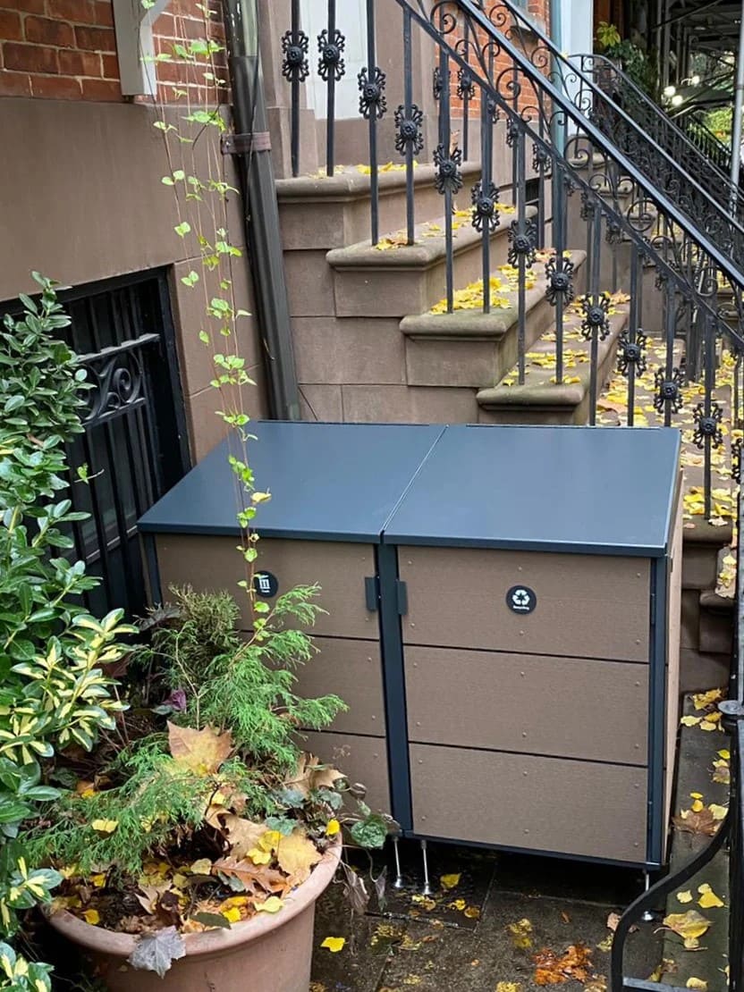 12 Creative Solutions for Hiding Trash Bins Outside