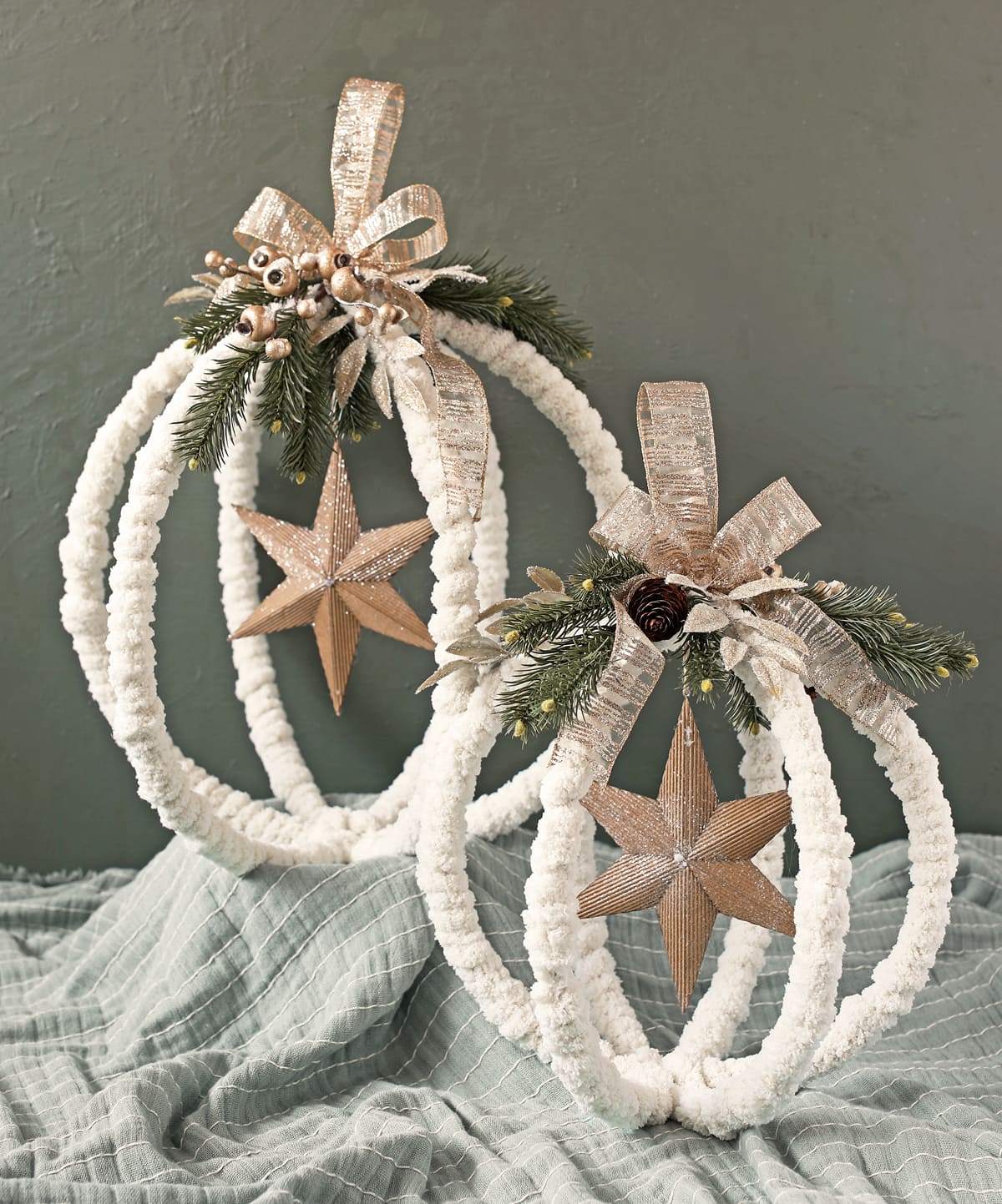 How to Make Giant Ornaments with Cozy Winter Charm