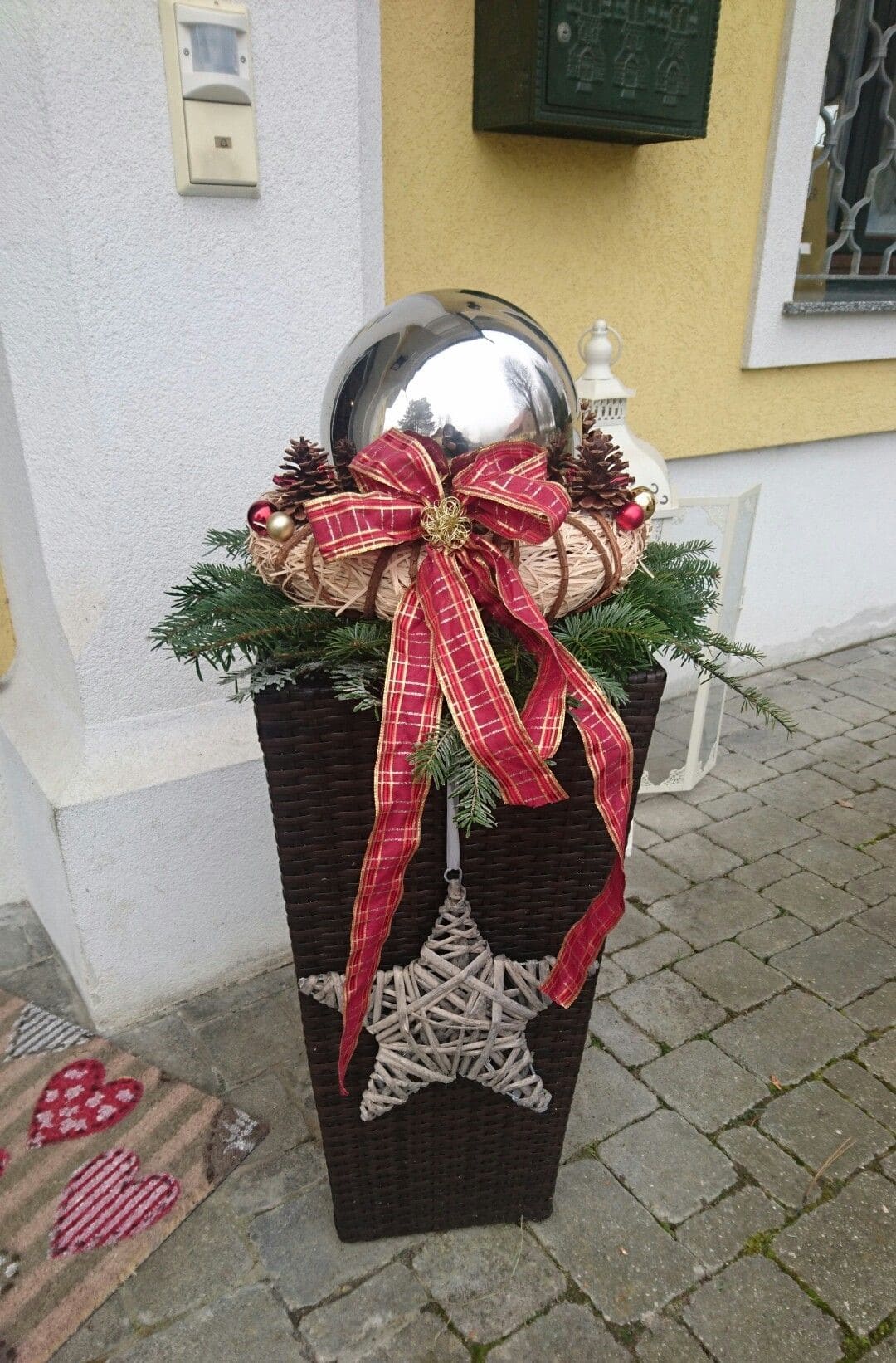 How to Style a Tall Wicker Planter for the Holidays