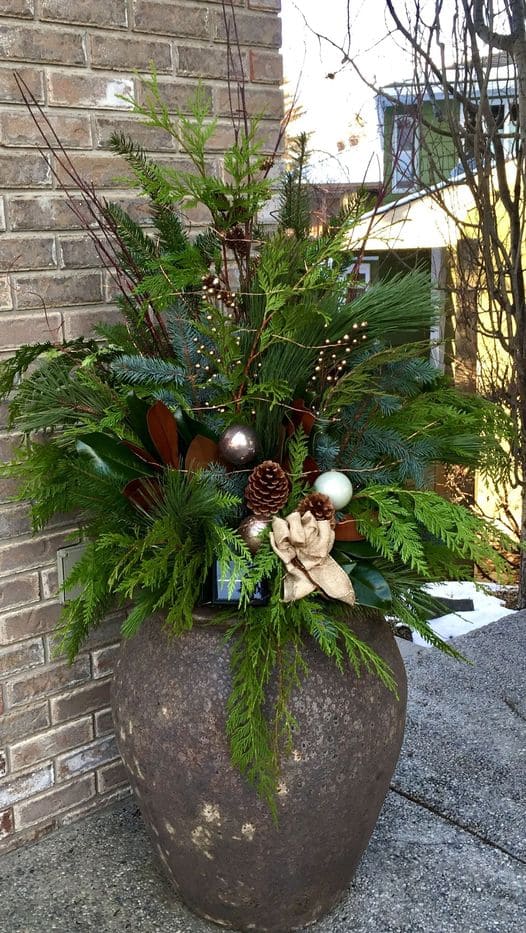 20 Christmas Yard Decor Ideas to Make Your Home Shine