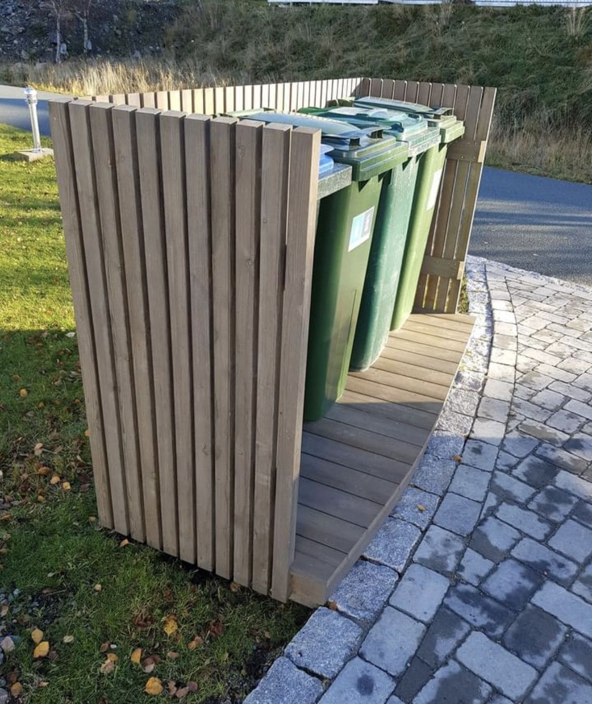 Modern Slatted Wooden Bin Screen
