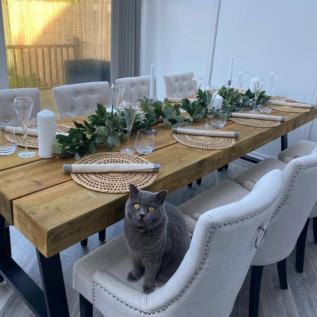 Natural Charm Christmas Table