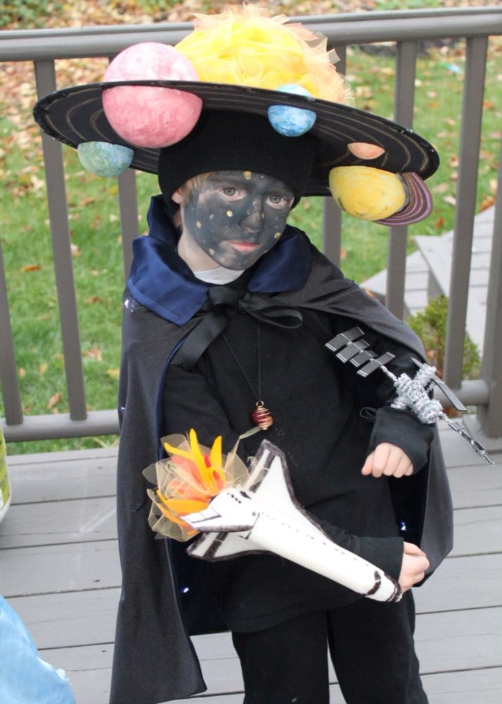 How to Create a Solar System Halloween Costume That’s Out of This World