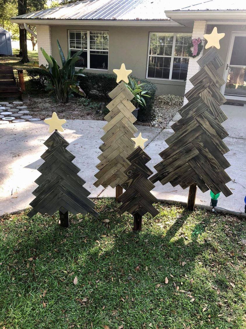 Pallet Wood Christmas Trees