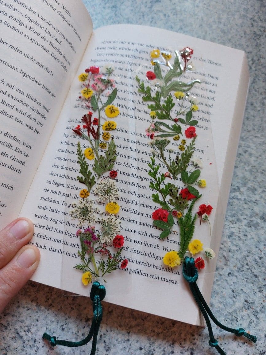 Pressed Flower Bookmark