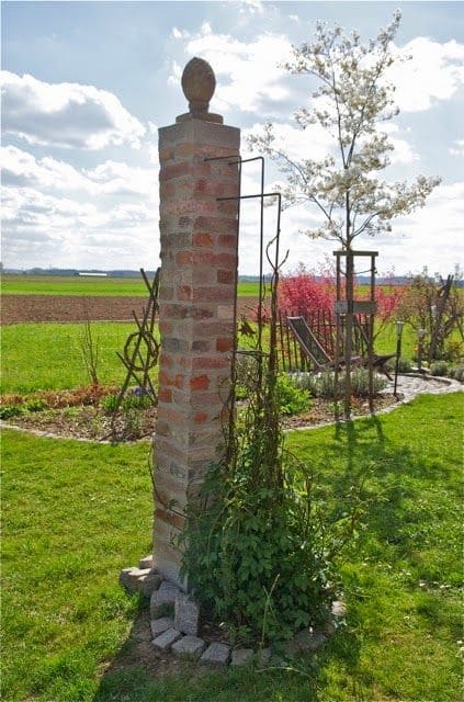 Rustic Brick Garden Pillar Trellis