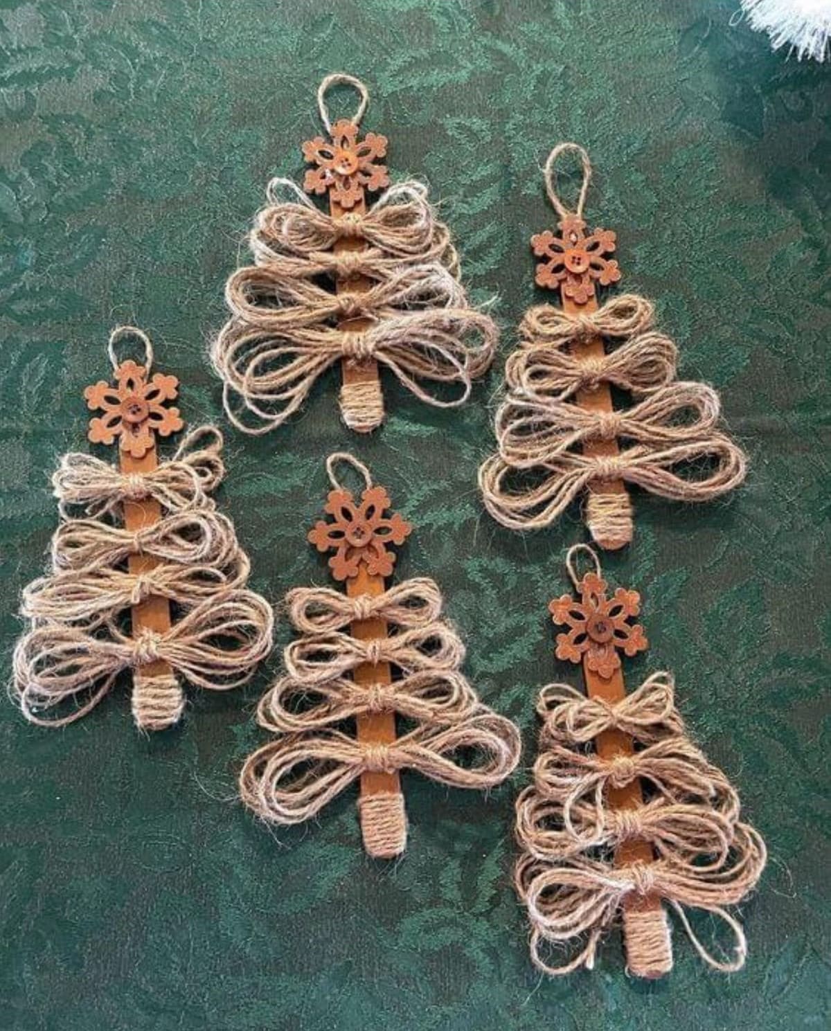 Quick DIY Rustic Twine Trees You Can Make in Minutes