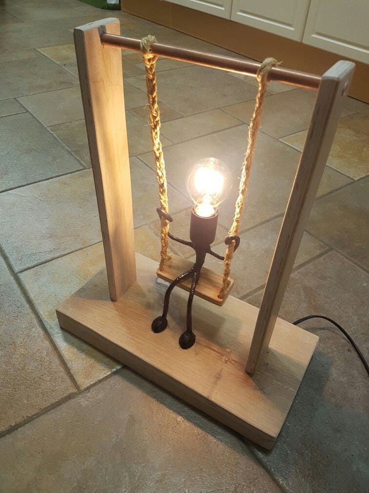 Swinging Lightbulb Buddy Lamp