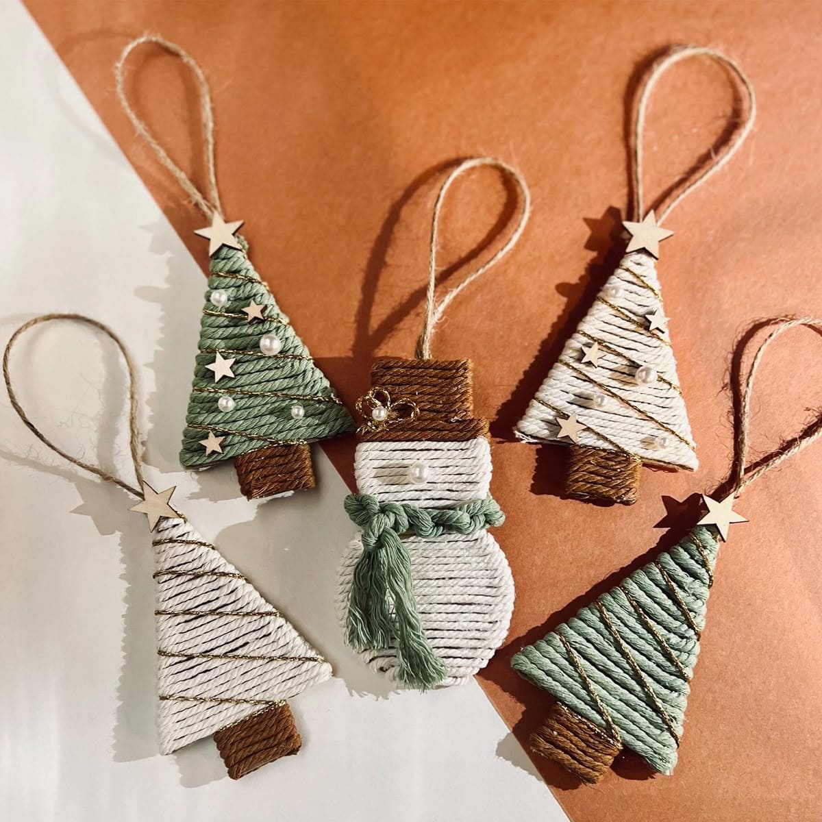 Yarn-Wrapped Christmas Ornaments