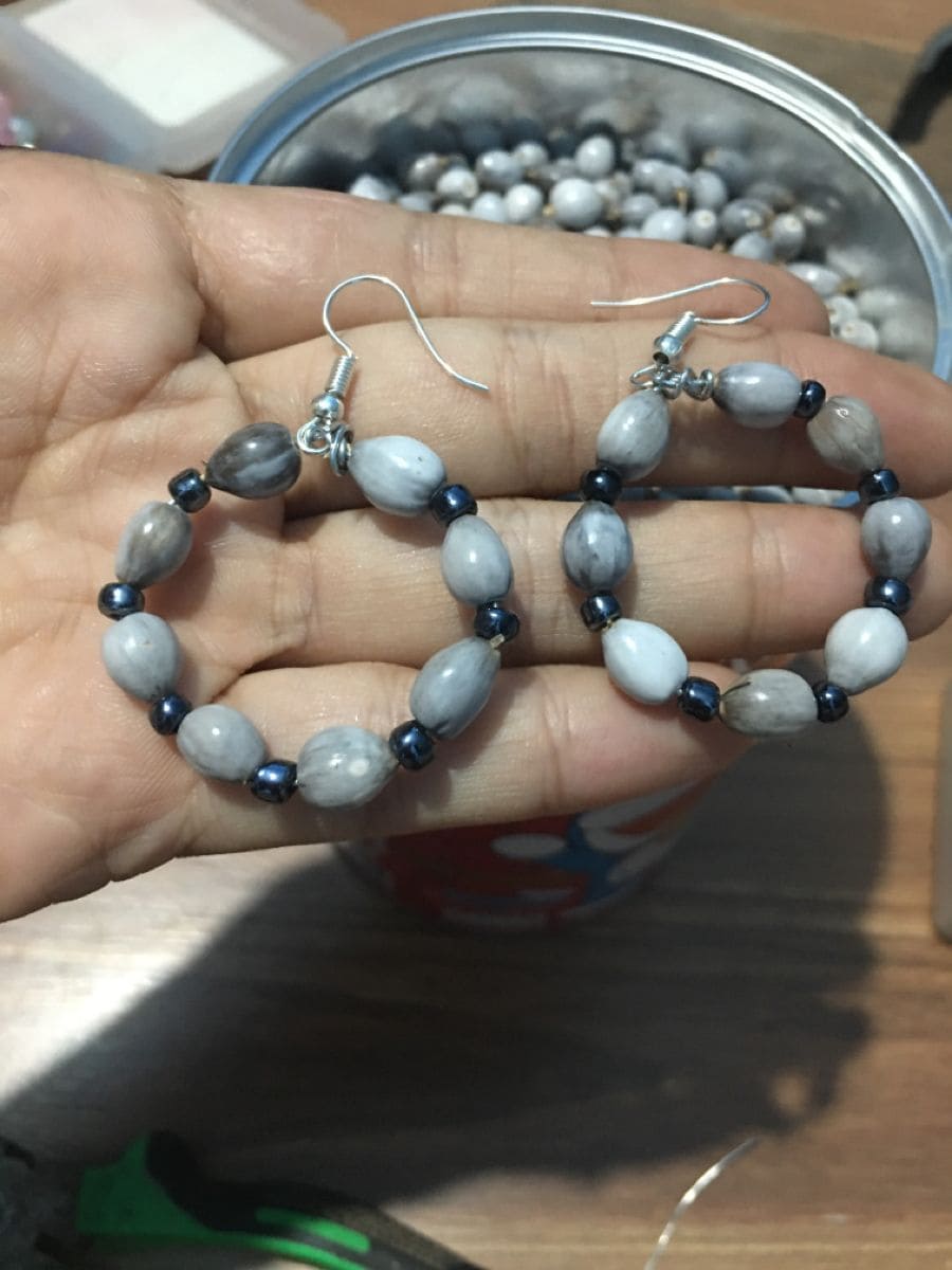 How to Make Exotic Jewelry from Job’s Tears Seeds How to Make Exotic Jewelry from Job’s Tears Seeds