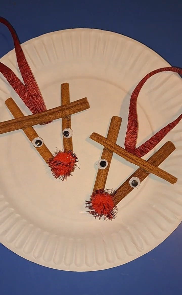 Cinnamon Stick Reindeer Ornaments