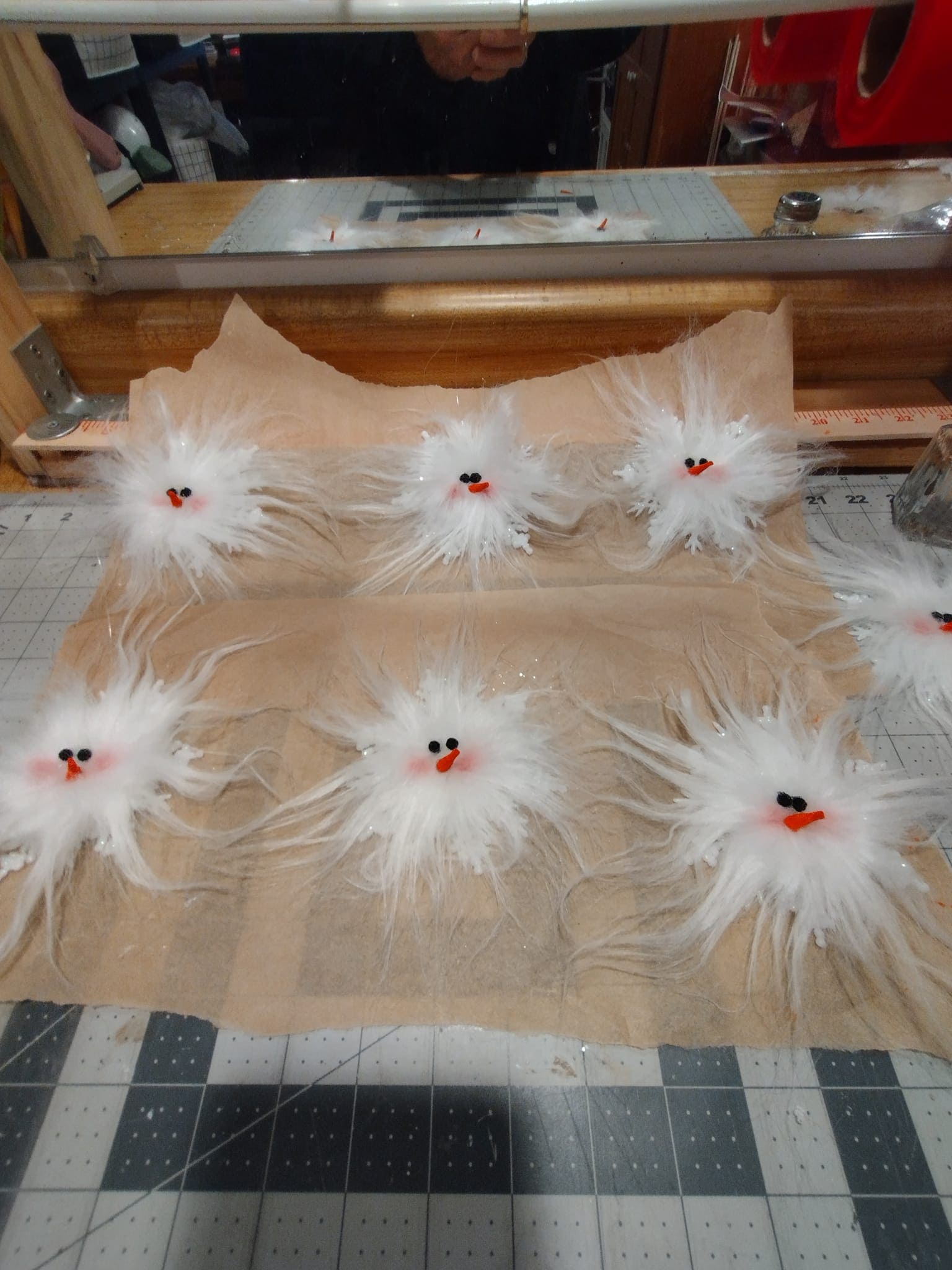 Fluffy Q-Tip Snowman Faces
