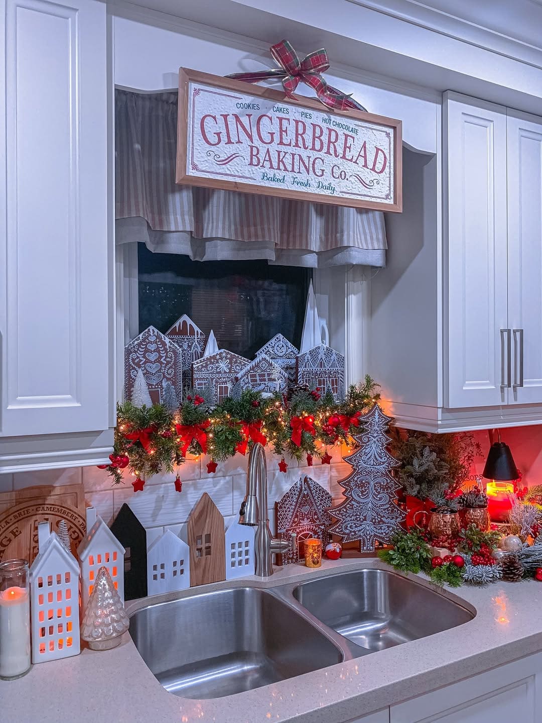 22 Magical Christmas Village Display Ideas to Spark Holiday Joy