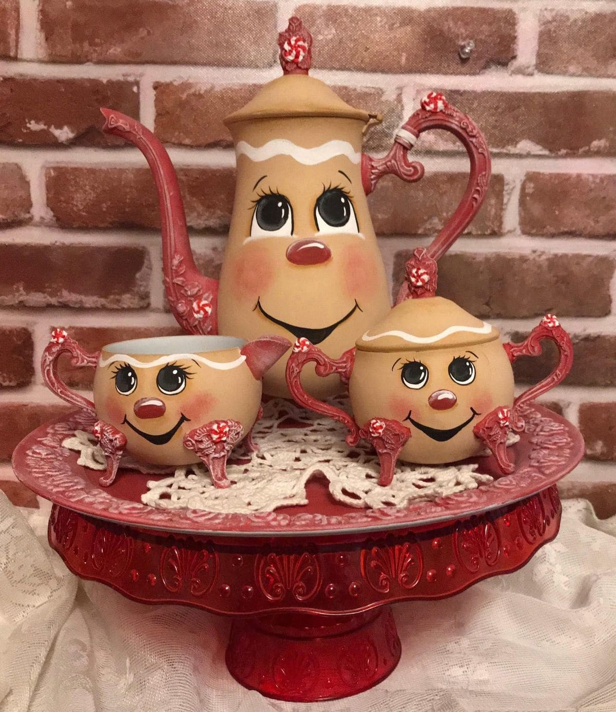 Gingerbread Tea Set Makeover
