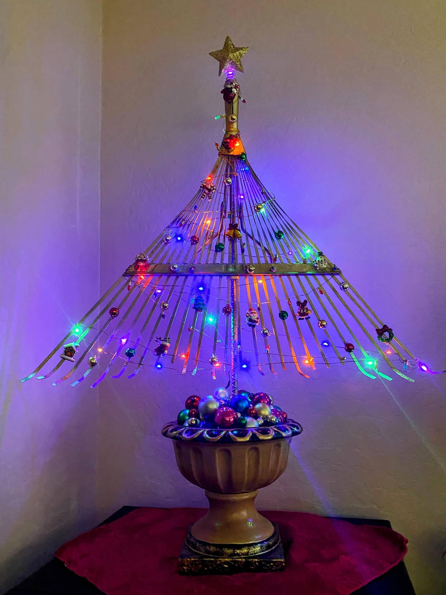 Glowing Rake Christmas Tree Centerpiece