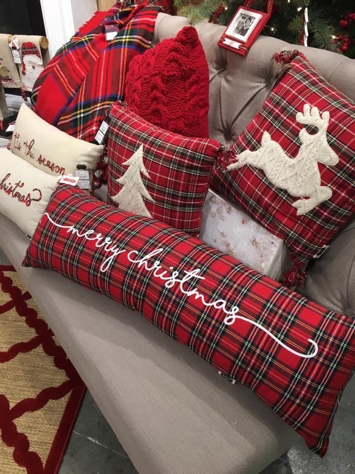Plaid Christmas Pillow Haven