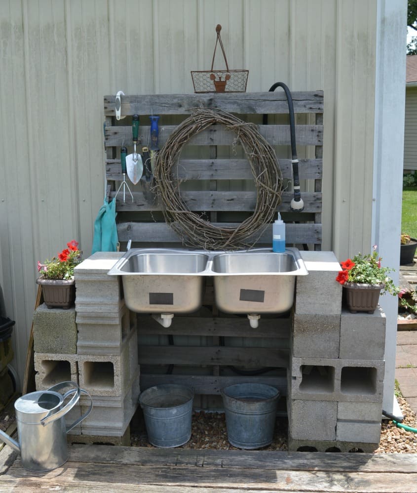 Rustic Cinder Block Sink