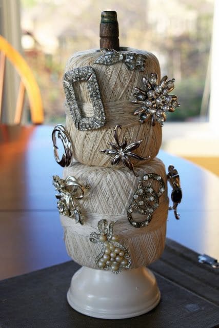 Rustic Spool Brooch Tower Display