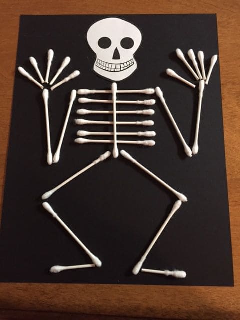Spooky Q-Tip Skeleton Craft