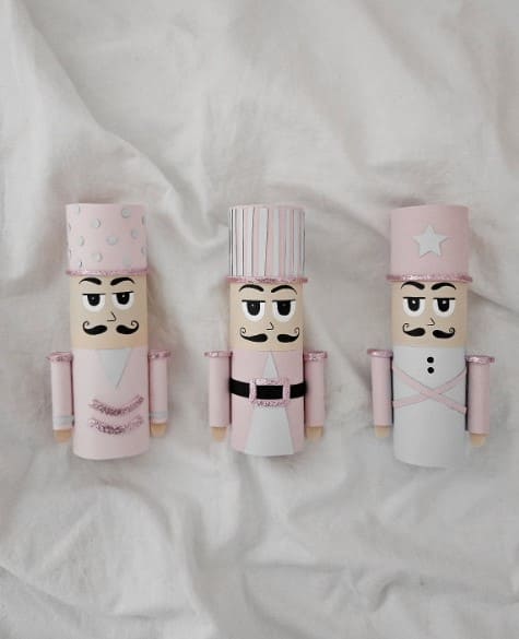 Toilet Paper Roll Nutcracker Soldiers