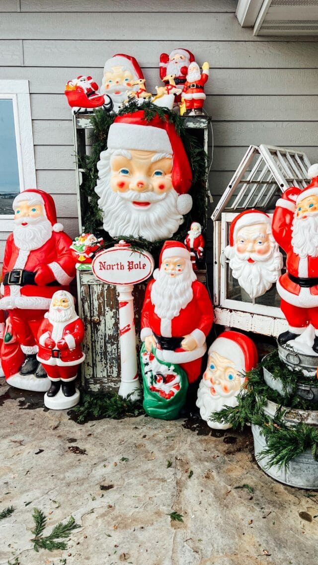 Vintage Santa Wonderland Display