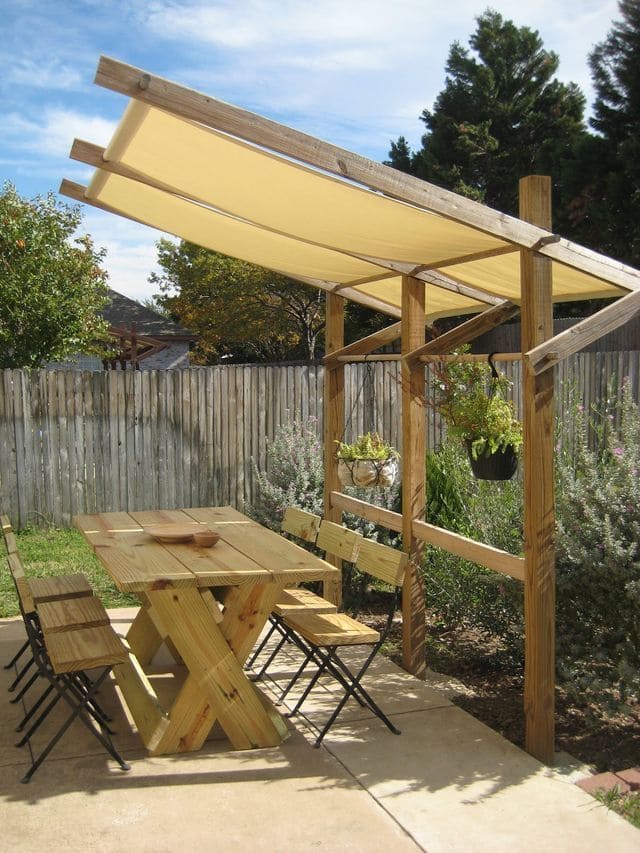 Wooden Pergola Dining Shade