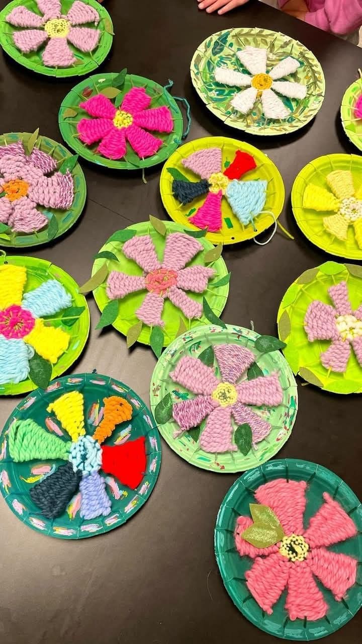 Yarn-Woven Paper Plate Flowers