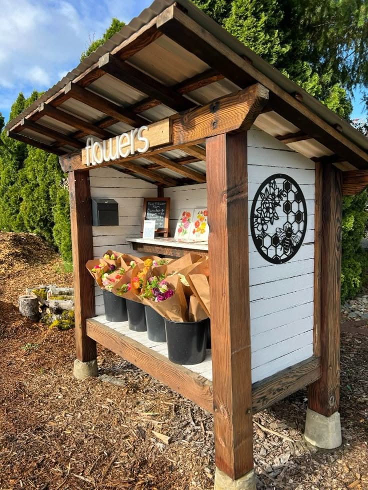 22 Charming DIY Farm Stand Ideas to Inspire Your Homestead Fresh Flower Farm Stand
