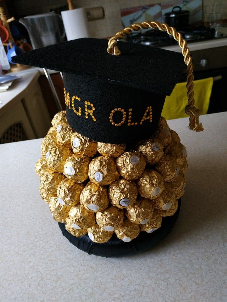Graduation Ferrero Rocher Trophy Gift
