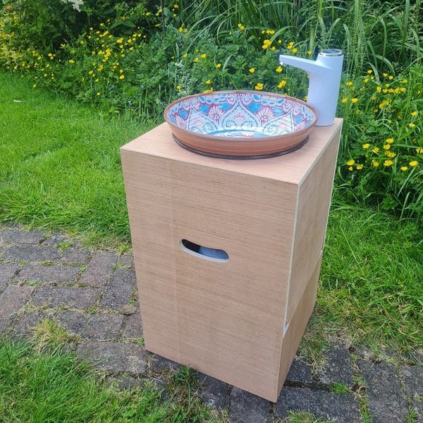 22 Brilliant Hand-Washing Station Ideas for Indoors & Outdoors Modern Box-Stand Bowl Sink