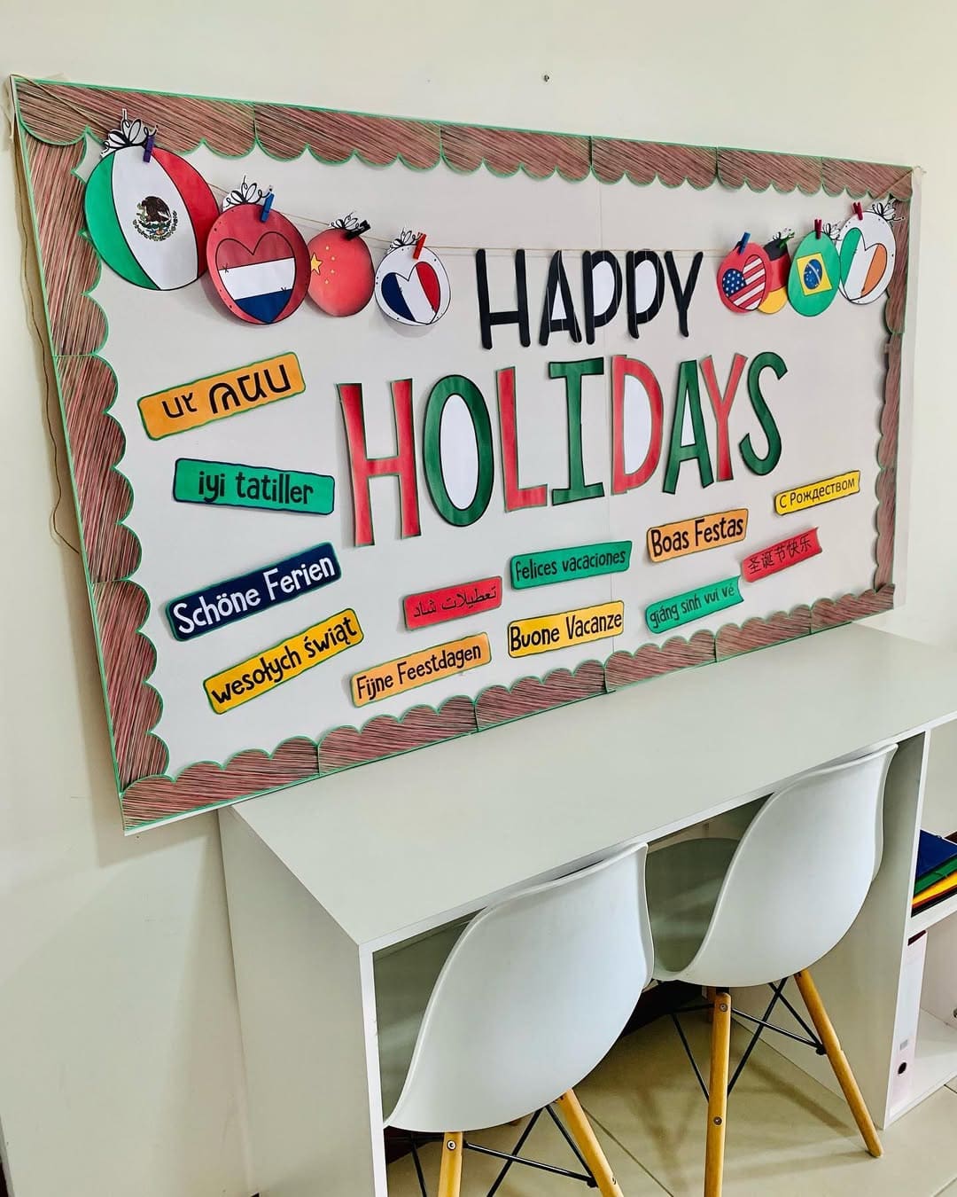 Multilingual Happy Holidays Board