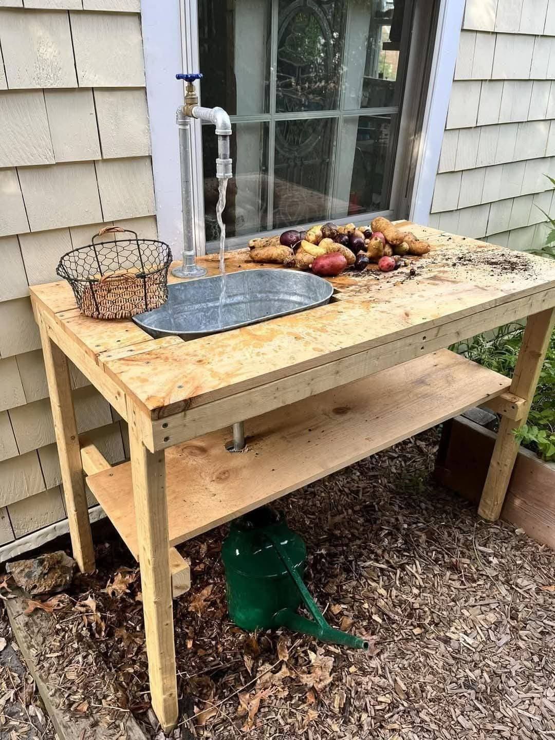 22 Brilliant Hand-Washing Station Ideas for Indoors & Outdoors Outdoor Veggie-Rinse Work Sink