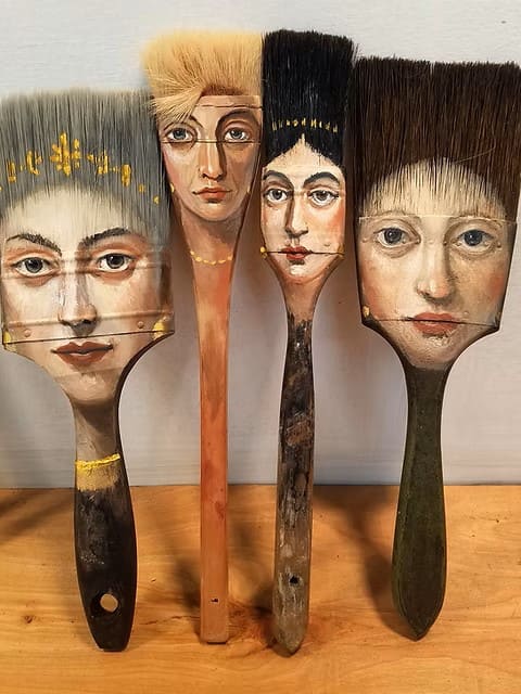 20 Brilliant Ways to Give Paint Brushes a Second Life Painted Brush Portraits