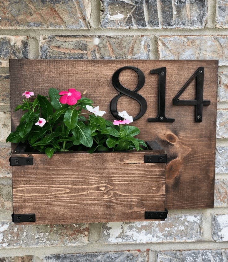 Rustic Planter Address Display