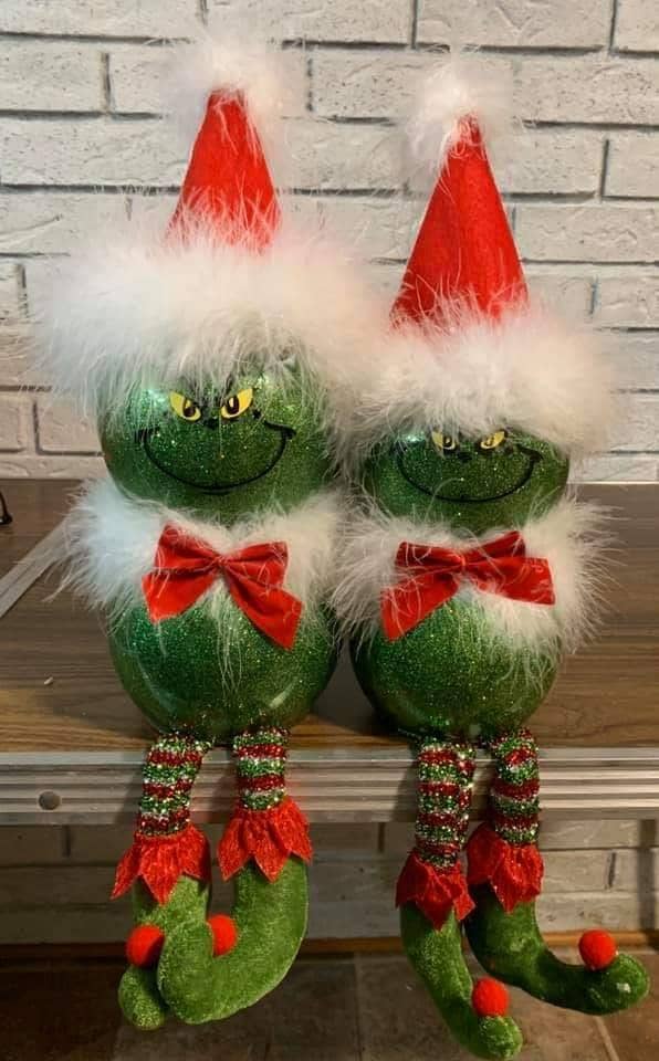 12 Creative DIY Fish Bowl Projects to Brighten Your Home The Grinchy Fish Bowl Twins