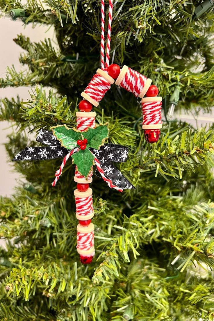 20 Creative Wooden Spool Craft Ideas to Brighten Your Home Candy Cane Spool Ornament