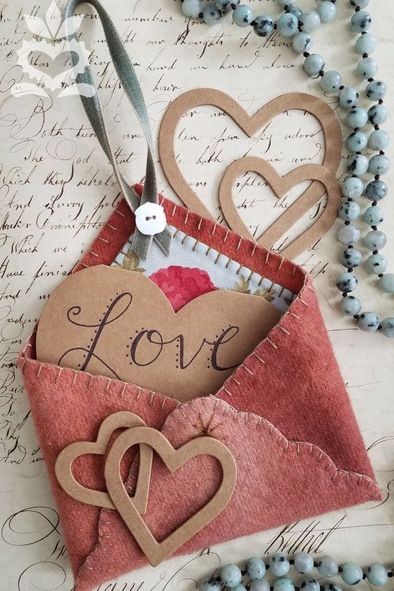 Felt Love Letter Pocket