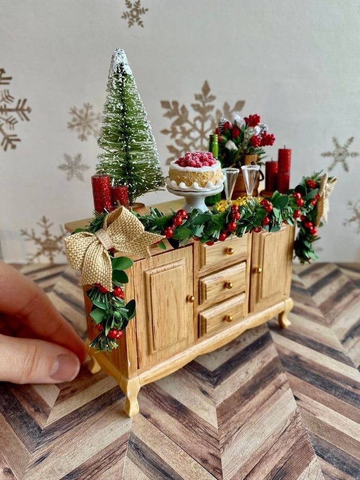 Mini Christmas Sideboard Display