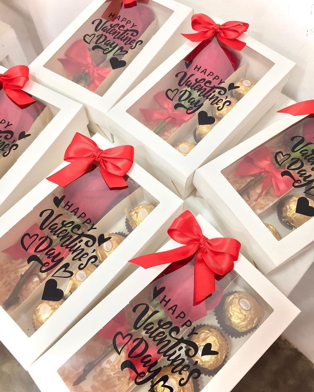 Sweet Treat and Rose Gift Box